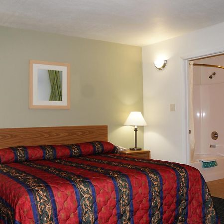 Lake Marina Inn Clearlake Oaks Pokój zdjęcie