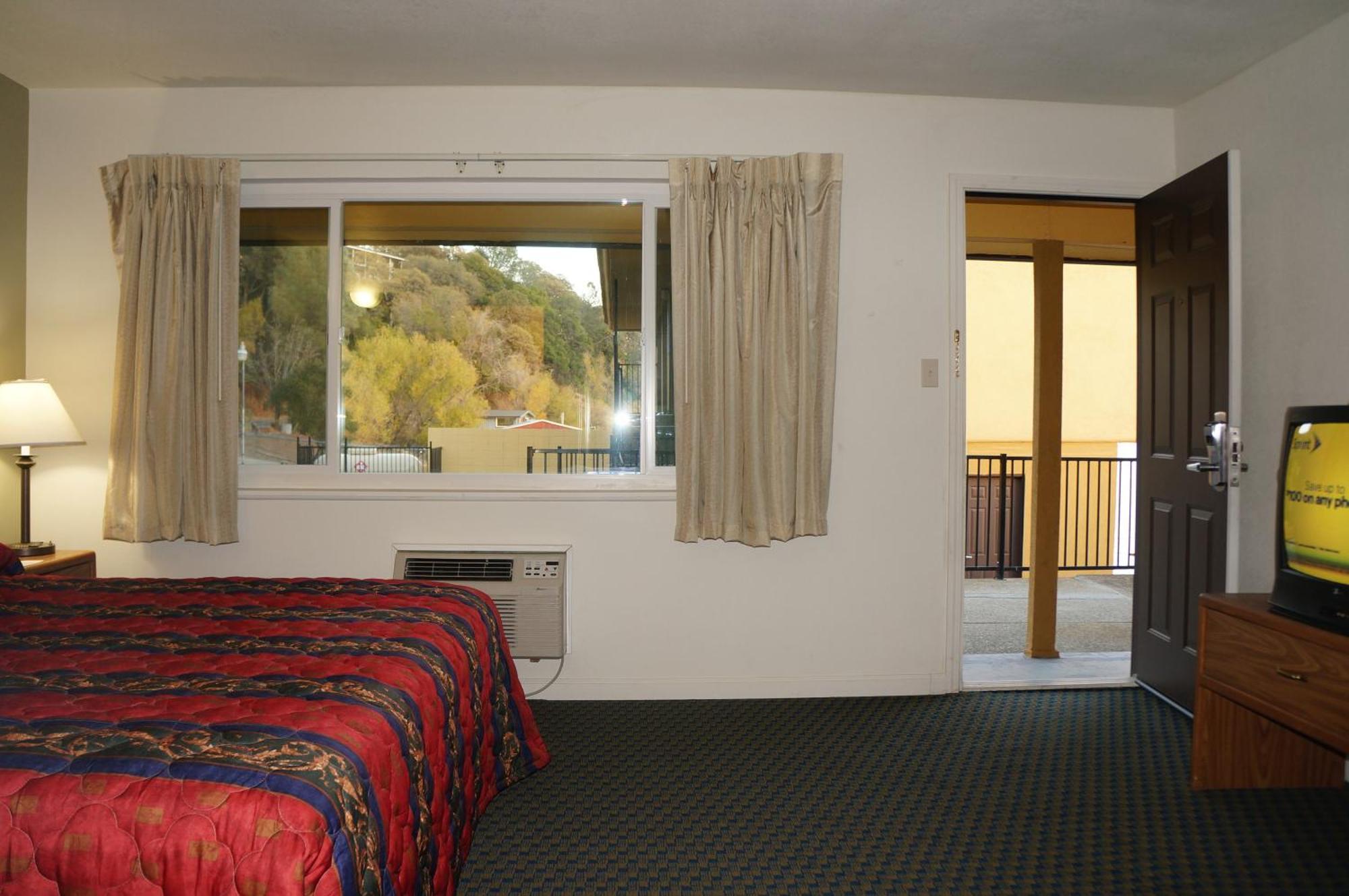 Lake Marina Inn Clearlake Oaks Pokój zdjęcie